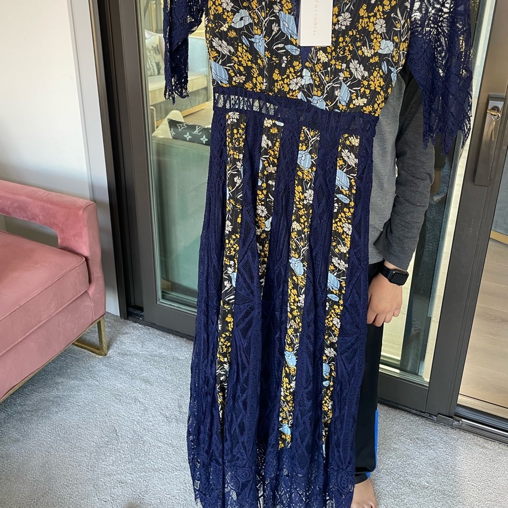 NWT foxiedox midi lace dress navy